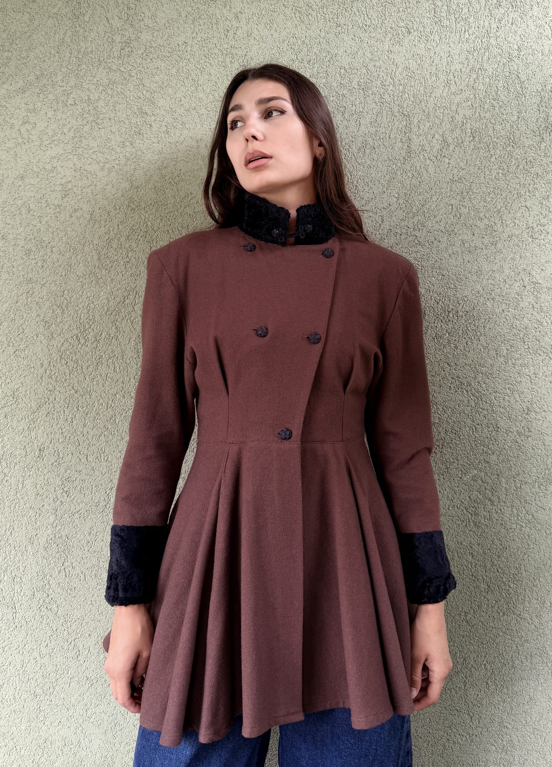 Vintage wełniany płaszcz z rozkoszowanym dołem XS/S - obrazek 6