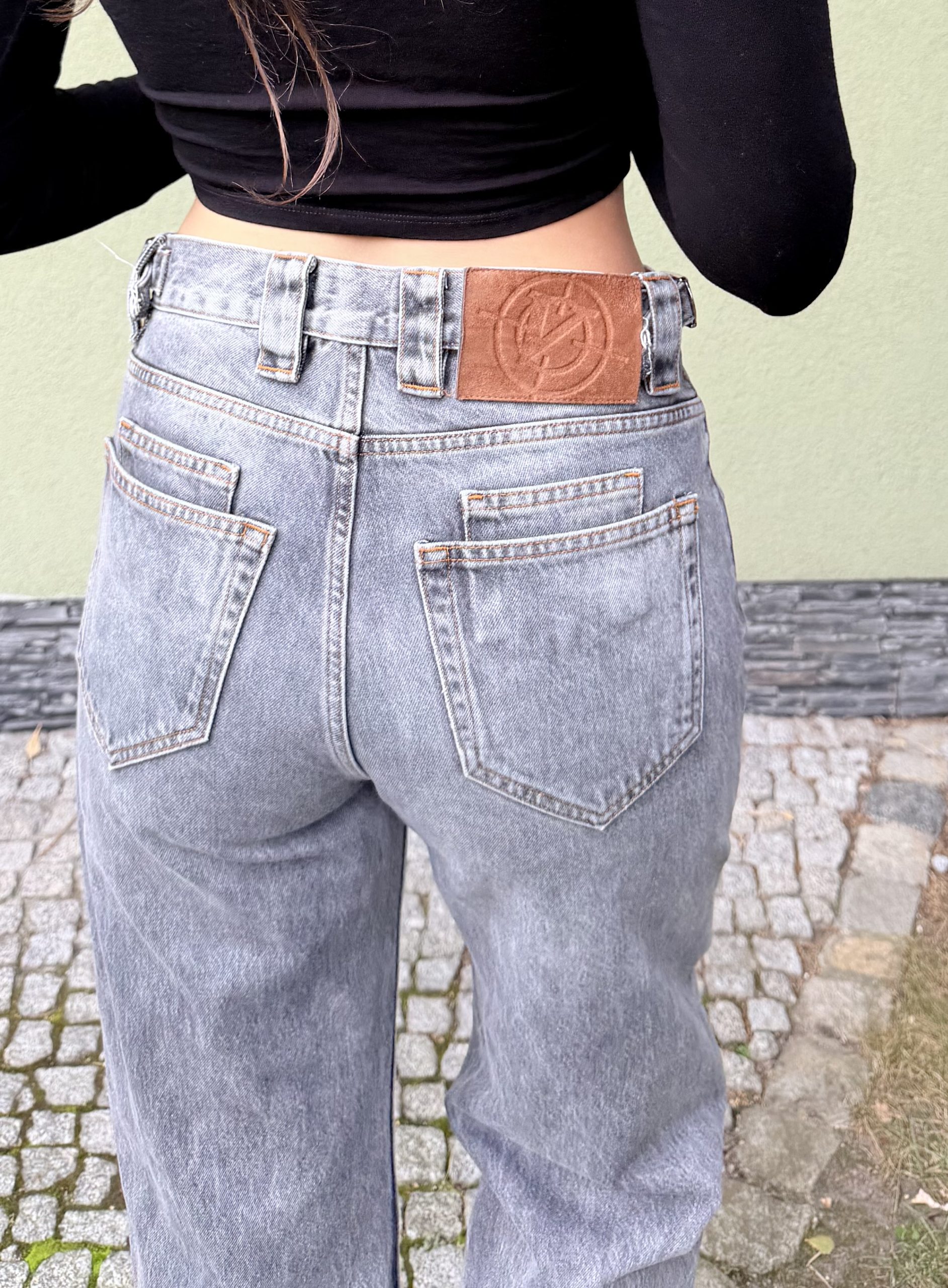 Bawełniane spodnie jeansowe S/M - obrazek 9